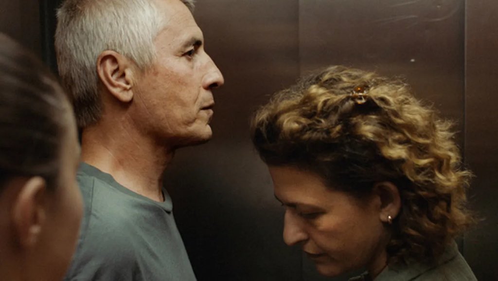 LifeIsAFilmFest's tweet image. 2026 Sundance Film Festival award winners:

US Dramatic Competition:

Grand Jury Prize: Josephine, Beth de Araújo
Directing: Josef Kubota, Ha-chan, Shake Your Booty!
Screenwriting: Liz Sargent, Take Me Home
Ensemble Cast: The Friend’s House is Here
Debut Feature: Bedford Park,…