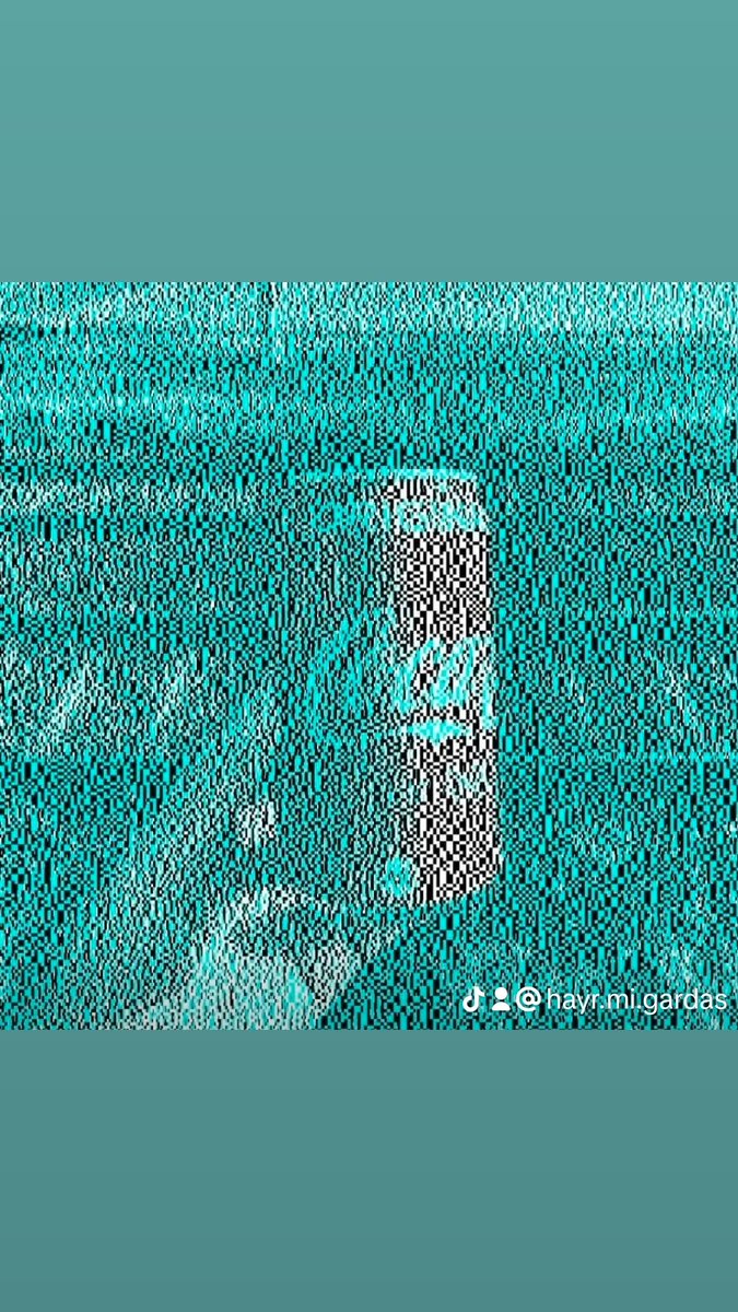 Gördüğünüz kola kırmızı değil, beyniniz size oyun oynuyor