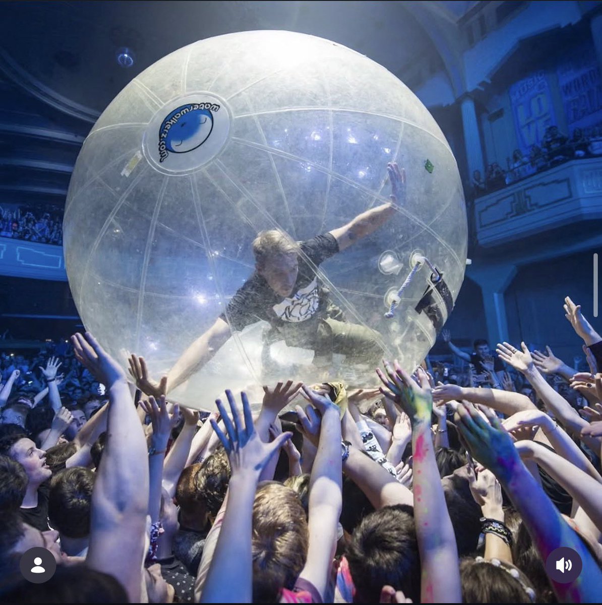 dusen_dylan's tweet photo. Katy Perry for the KP7 tour https://t.co/8PExOTc9Yg