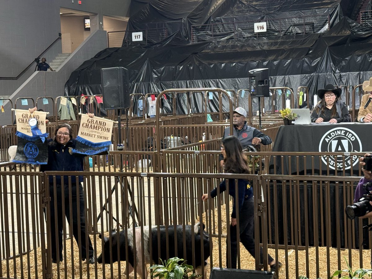 DrFavyCantu tweet media