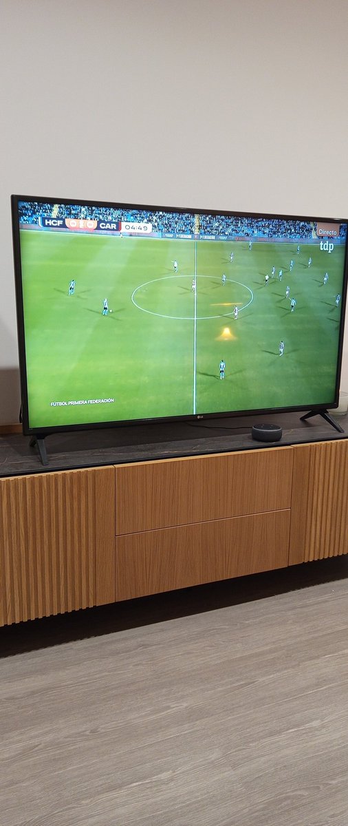 Nos quedamos sin #balonmano en <a href="/teledeporte/">Teledeporte</a> <a href="/rtve/">RTVE</a>.
Otra vez el #balonmano sufriendo las barbaridades.
La semifinal del Campeonato de Europa <a href="/EHFEURO/">EHF EURO</a> no puedes verla porque importa mas un partido #futbol de Primera Federación <a href="/rfef/">RFEF</a>.