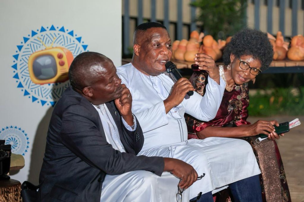 ian_joash's tweet image. Young people are powerful, but they are shaped by the wisdom, leadership and care of those who came before them. By learning from the golden generation, we grow together holding and recognising each other’s strengths. 
#ThreadsOfLegacy