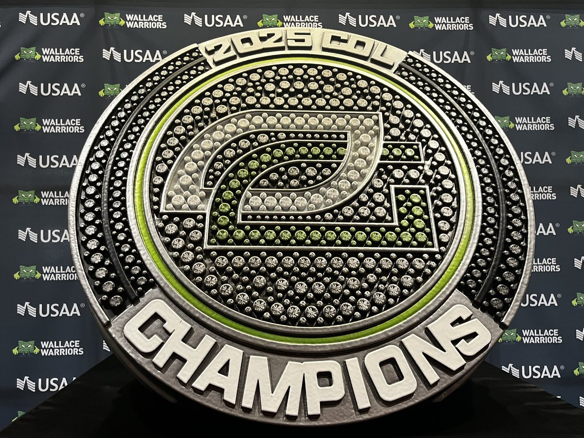 Savannah Davis tweet media