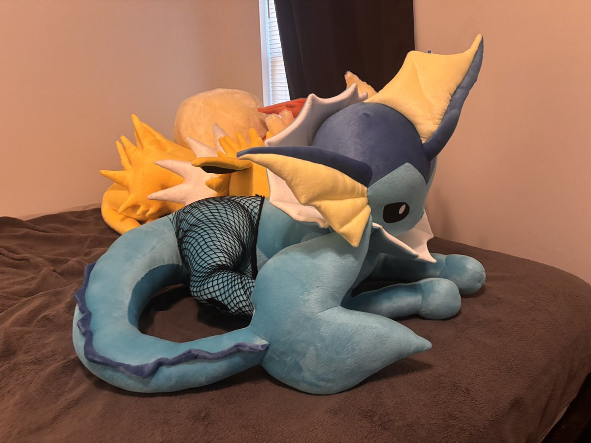 🔞MyrkurSombra {Royal Jackal}~Furry~ Vtuber tweet media