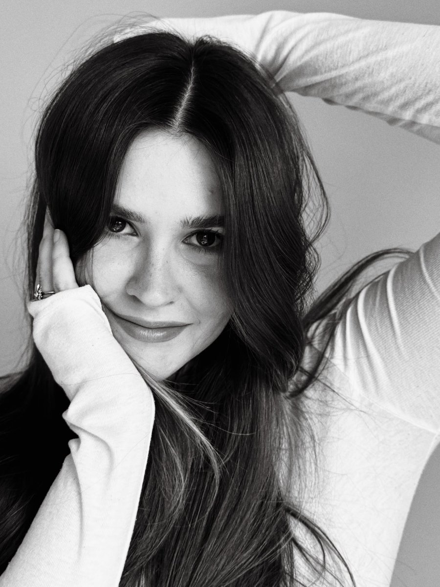 designer maria 🇳🇱 tweet media