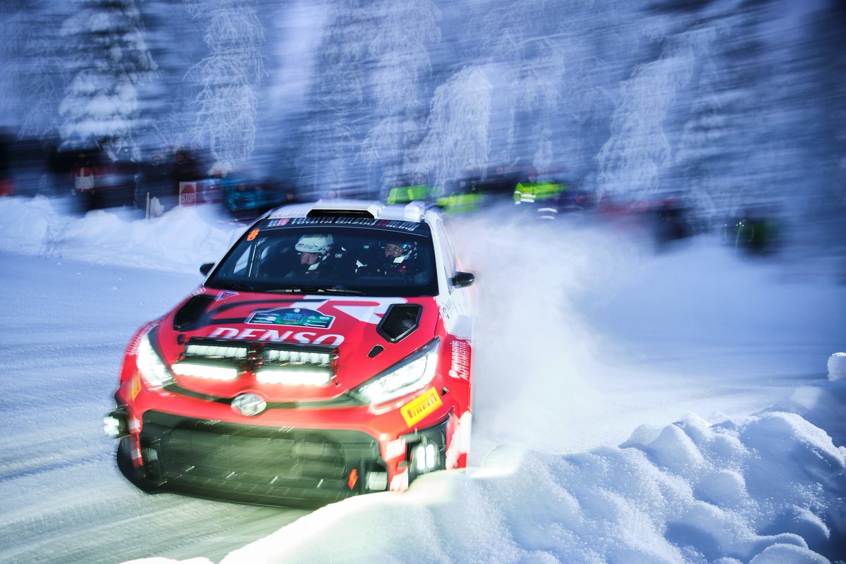 TGR_WRC_NextGen's tweet image. Day one done in the Arctic 🥶✅ 

Jaspar runs P6 in SM1 while Rio leads the way in SM2 👏 Great kilometres gained for all six crews with even more to come 🙌

#ToyotaGAZOORacing #ChallengeProgram #ArcticRally