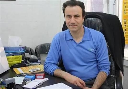 Realneo101's tweet photo. دریافتی
دکتر غلامرضا امرایی جراح و متخصص مغز و ستون فقرات در ملایر حدود ۲۰۰تن از مجروحان رو در خونش جراحی و مداوا کرده توسط سازمان تروریستی سپاه پاسداران بازداشت شده و هنوز آزاد نشده. https://t.co/mwPawy0CCm