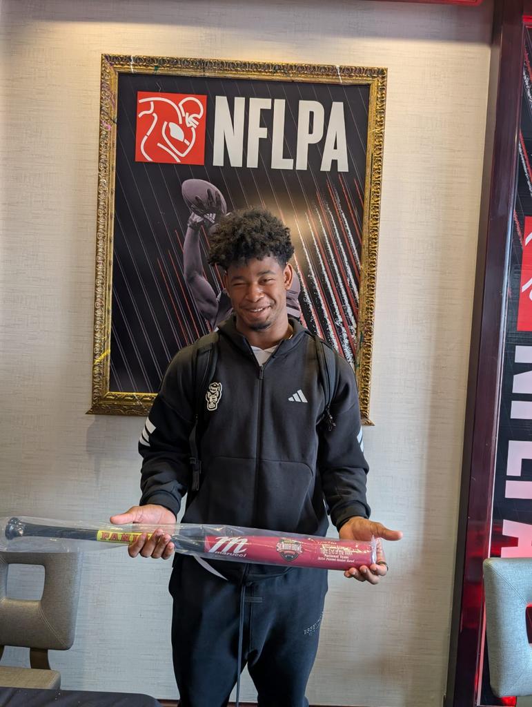 Aaron Wilson tweet media