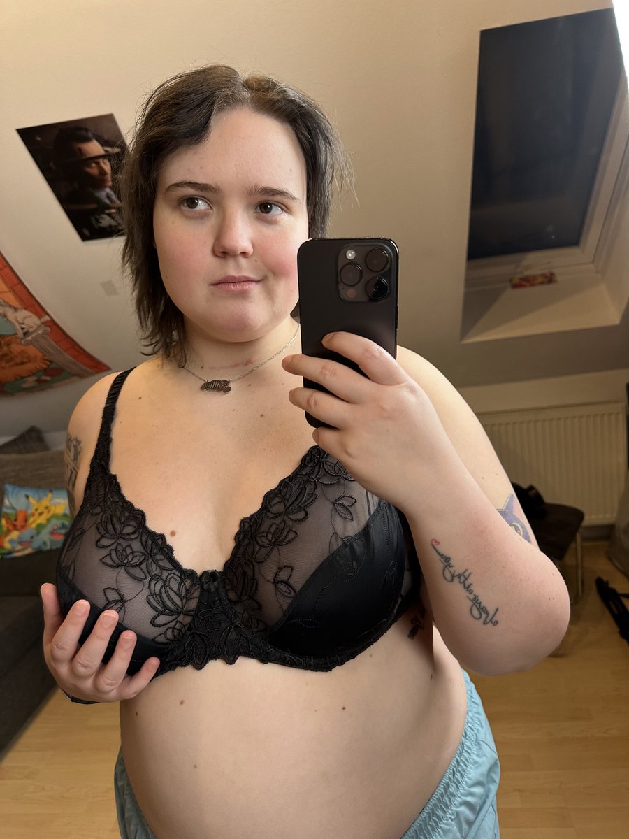 Ruby Parker tweet media