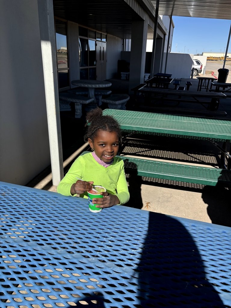 These crazy kids still love Kona Ice on a cold day! 😜