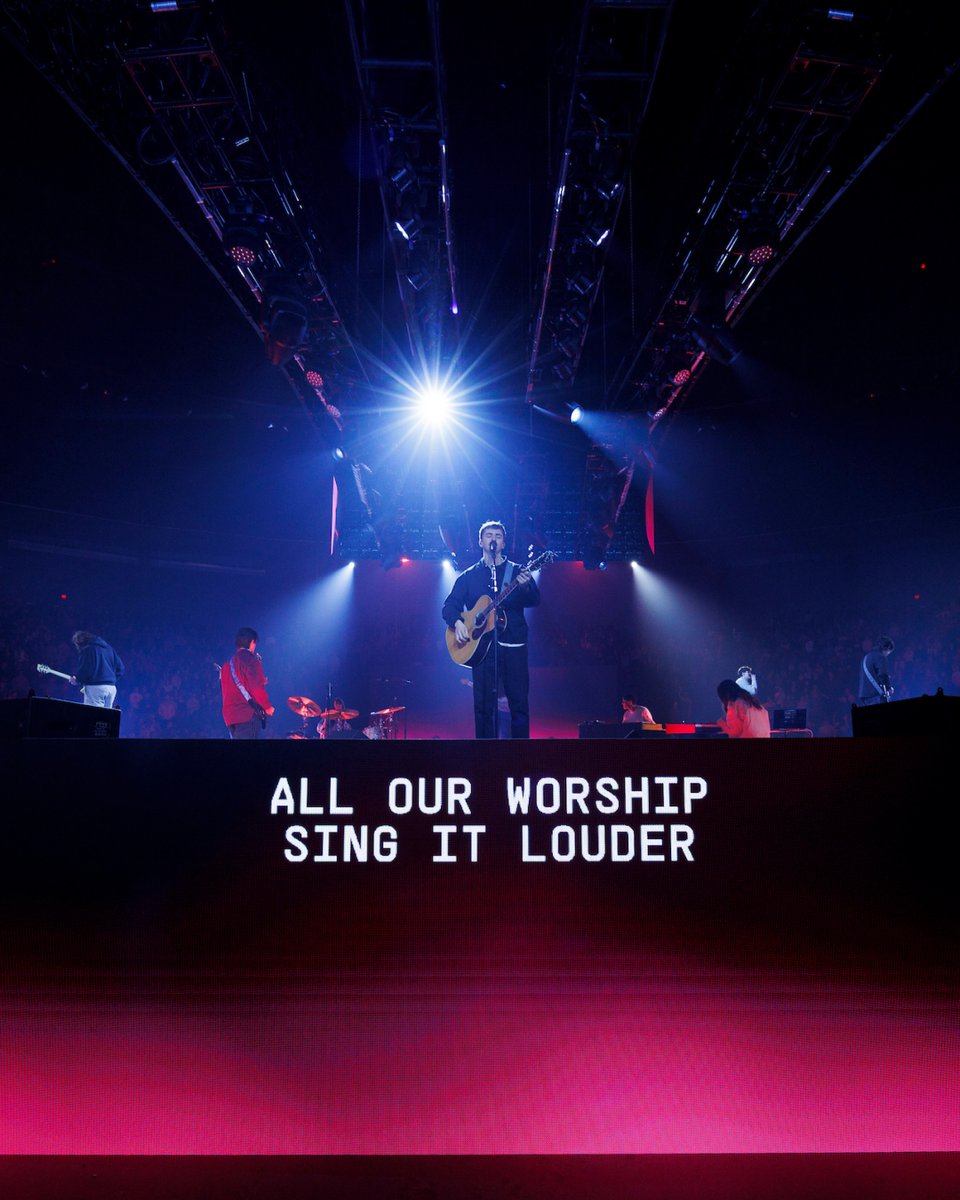 LibertyU's tweet image. Joey Odom challenged Liberty students to reclaim presence in a distracted world by inspiring us to put down our phones and lift up what matters most. Thank you, Joey Odom, for joining us today for #LUConvo!