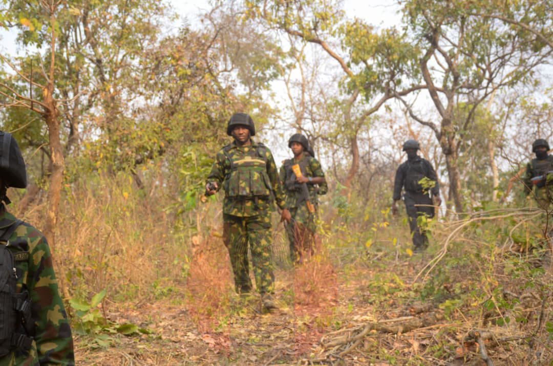 HQNigerianArmy's tweet photo. https://t.co/XExRq1gVcc