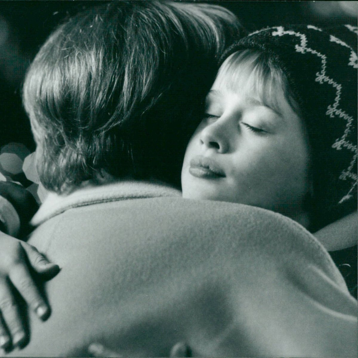 pubity's tweet photo. "Mama.
I thought we had time.

I wanted more.
I wanted to sit in a chair next to you.
I heard you.
But I had so much more to say.

I love you.

I’ll see you later."

- Macaulay Culkin on losing Catherine O’Hara https://t.co/x7Am1nWE4w