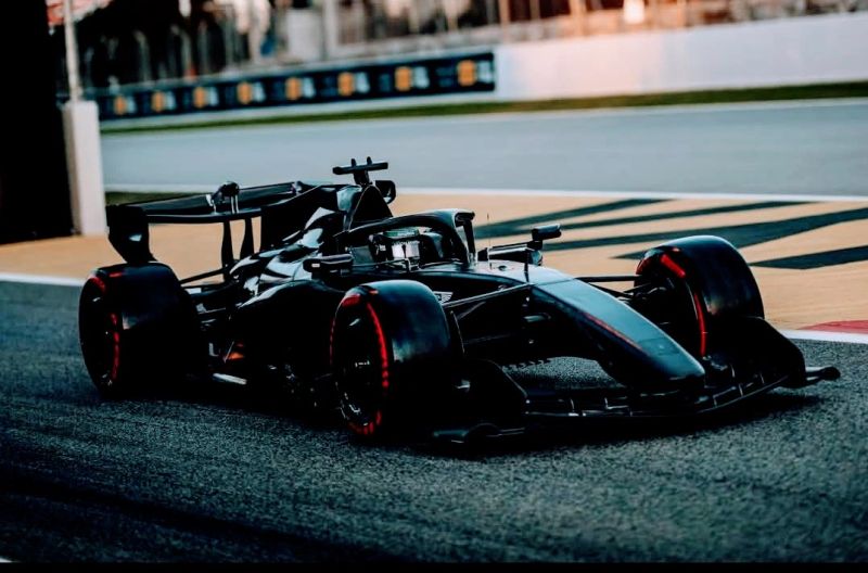 🚨 OJO

🗣️ Neil Zambardi, Jefe de Fabricación de Aston Martin:

💥 "Este es mi 25° coche, pero este está A OTRO NIVEL" 

✨ "El diseño y la atención al detalle son INCREÍBLES" 

⚠️ "Si va tan rápido como parece... Podríamos tener un buen año" 

📰 LinkedIn