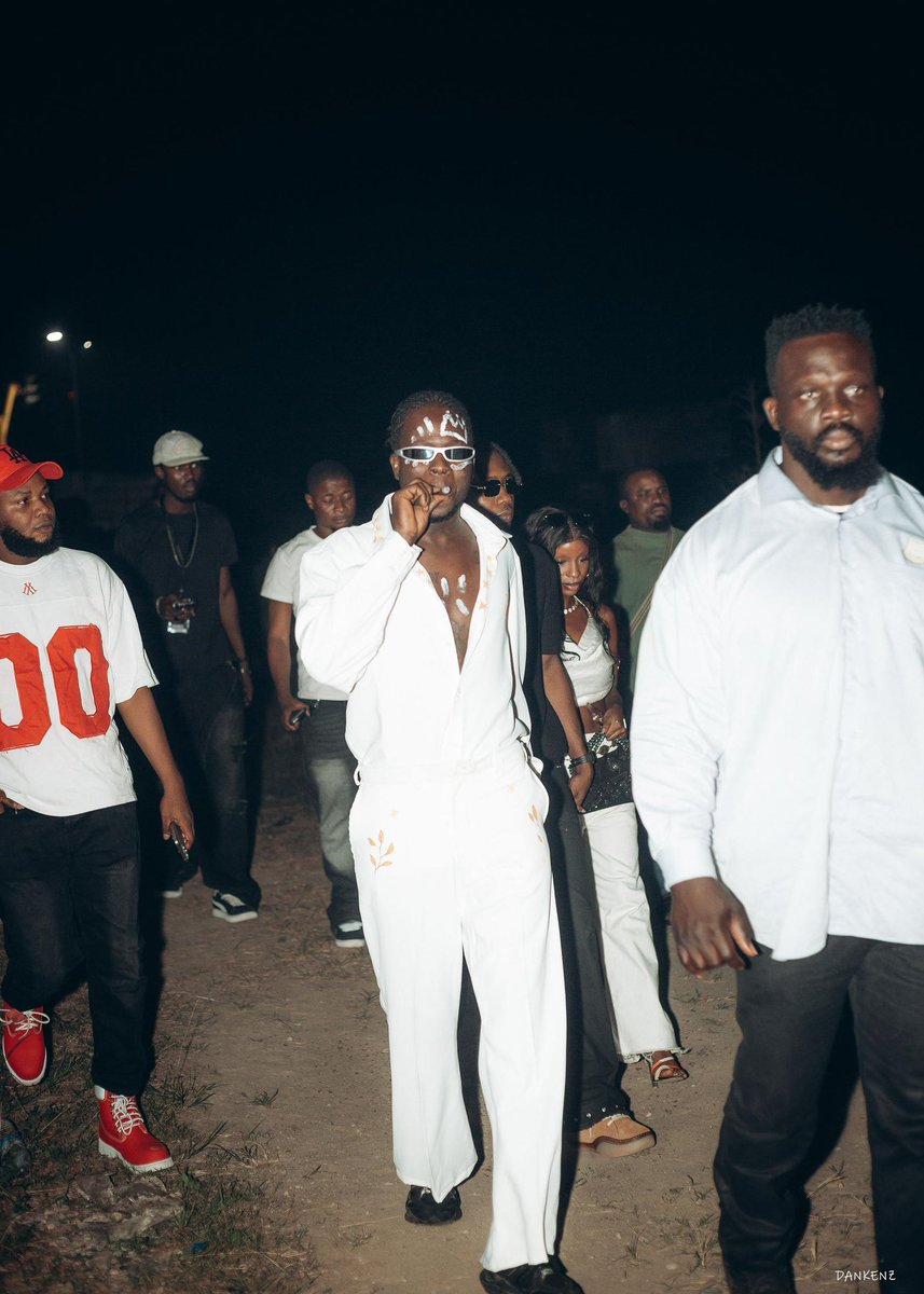 champagnerave's tweet photo. This is how our Fela pulled up for Shakara and the rave changed. 🔥 

Arrival: loud.
Energy: activated.
Shakara: begun.
📸: @dankenzstudios
.
Next rave on the 14th of February! 
Save the date!
#themedraveinibadan https://t.co/RWY4qqlWob