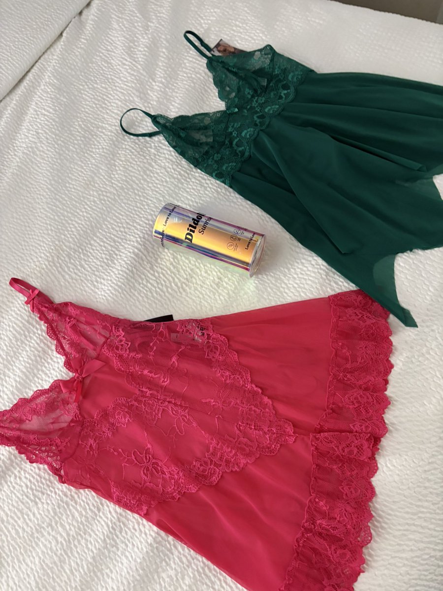 snowydabunnyxx's tweet photo. Hmmm.. which one
Pink Like My 🐱
Or
Green Like My 💸
#lingerie #letmeknow #takeyourpick #madisonwi https://t.co/Y9s3odj69Z