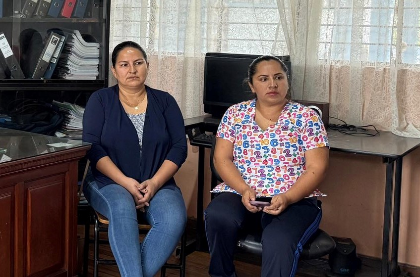 EducacionZ3_Ec's tweet photo. [PASTAZA] Visitamos la Unidad Educativa Especializada Puyo junto a autoridades de la provincia, para coordinar acciones que fortalezcan el apoyo a este plantel, reafirmando nuestro compromiso con el bienestar y desarrollo integral de la niñez y juventud.  🤝
#ElNuevoEcuador https://t.co/Jdb4ZbJGOP