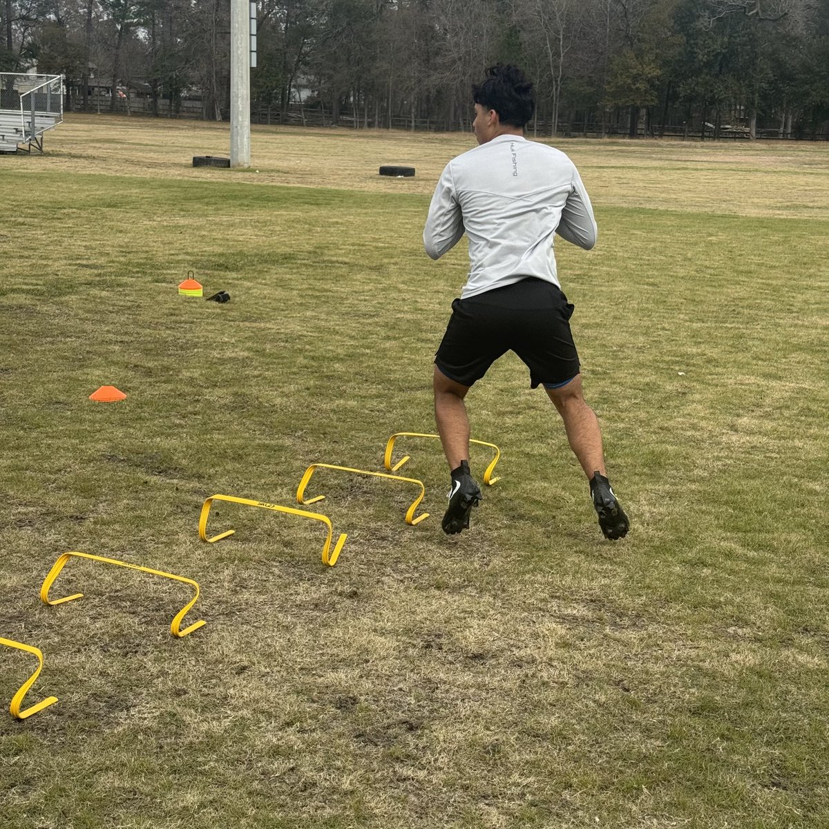 LegacyTitansFB's tweet photo. We see 👀 you putting in work.  @EddyPinedaQB '28 🤙🏾 https://t.co/ARDLvvpxdQ