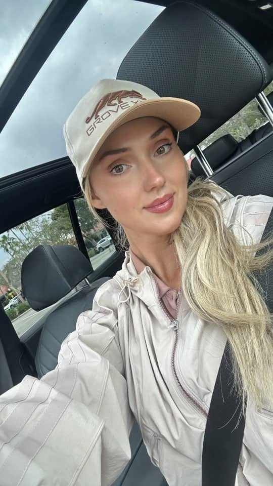 Sara Michelle Winter tweet media