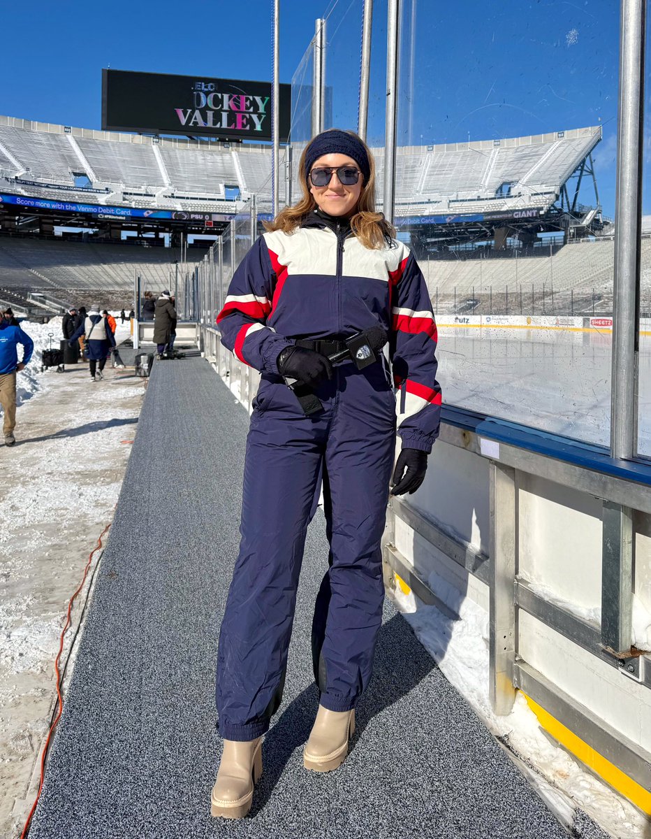 Can’t get sick at the Outdoor Classic if you’re already sick 🤔  

 #hockeyvalley #girlonfire #pennstate