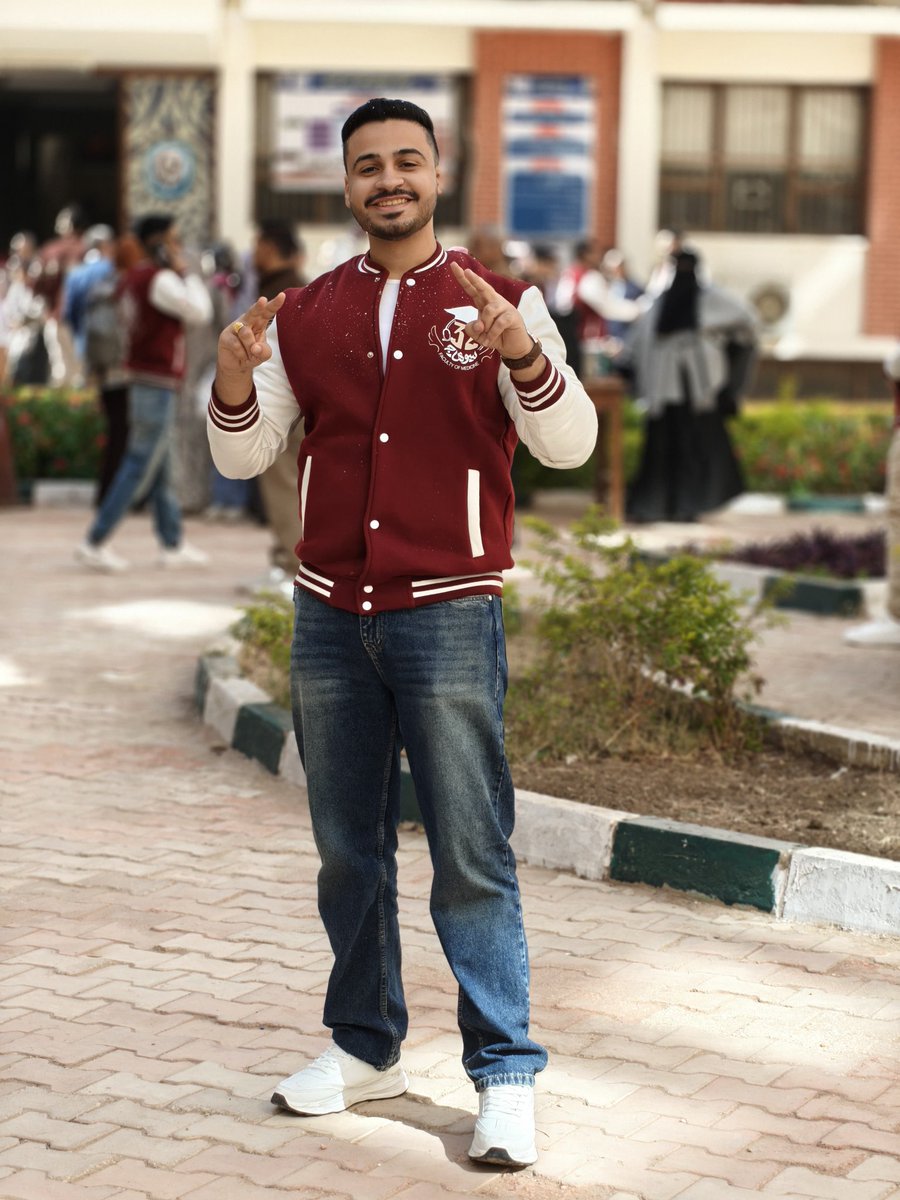 Abanoub382's tweet photo. تم الطب☝🏻♥️♥️♥️♥️♥️♥️♥️♥️ https://t.co/g6qYBKXDiK