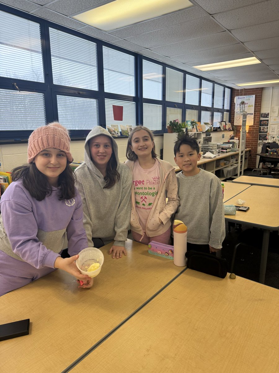 Becca Nordquist tweet media