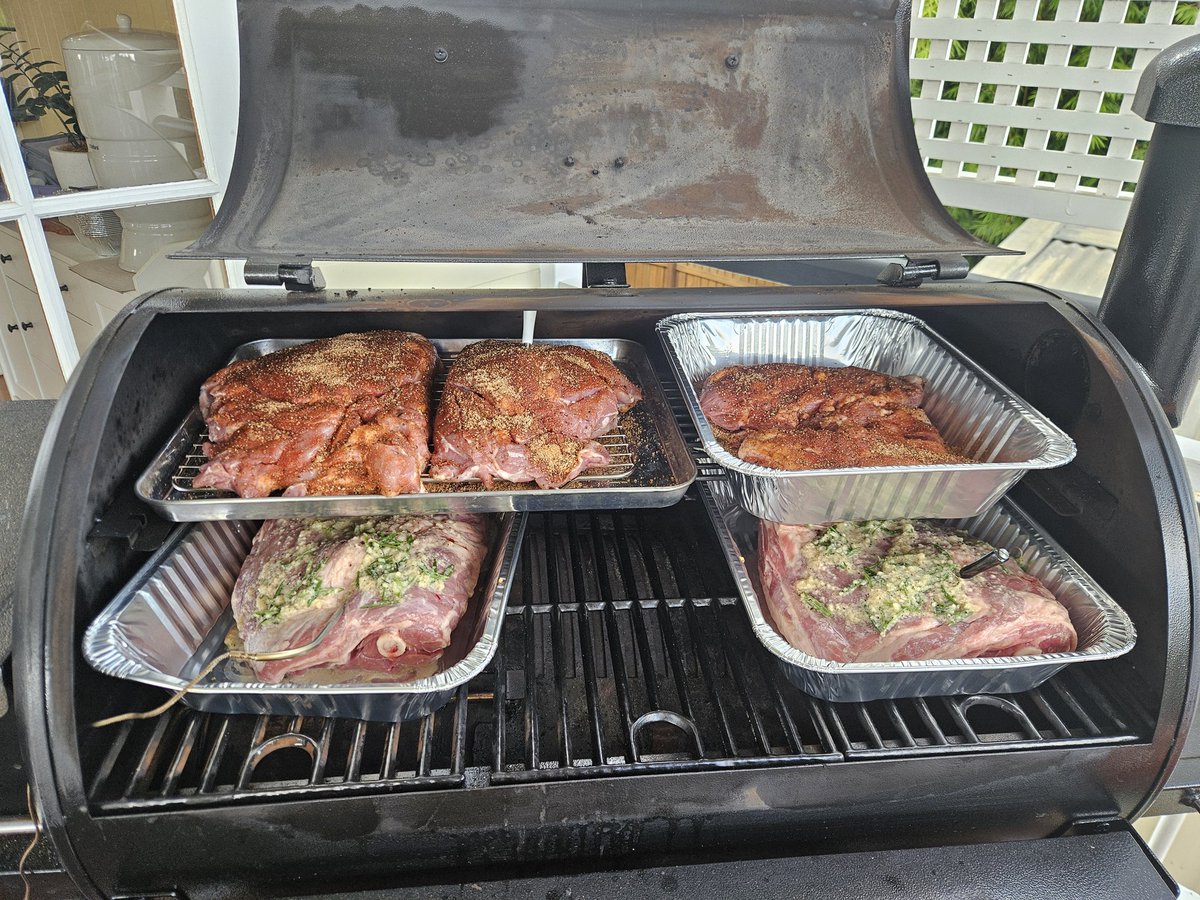 Smoked meat Saturday is kicking off