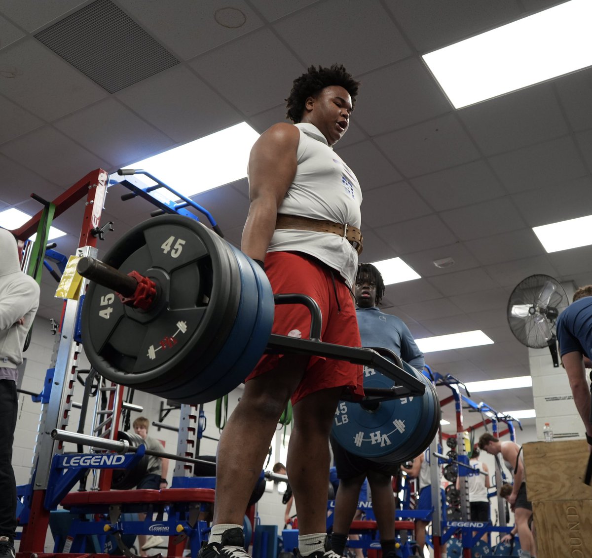 Vestavia Hills Football tweet media