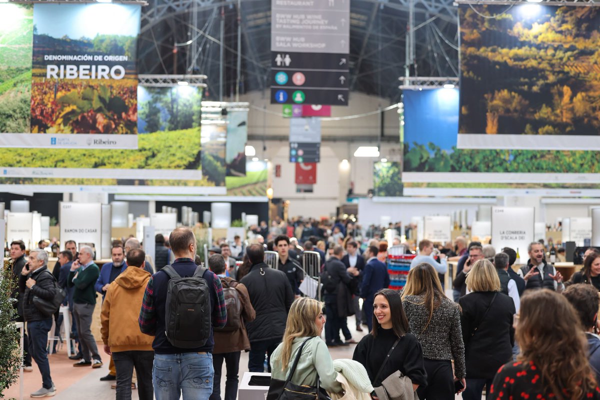 Mi_Vino's tweet photo. 🍷🚀 La @bcnwineweek está lista para despegar en una edición de récord: más de 1.350 bodegas de 90 DOPs se dan cita del 2 al 4 de febrero en Montjuïc (@Fira_Barcelona), en el gran encuentro del vino español, que este año rinde homenaje a las grandes familias del sector🍇
#BWW2026 https://t.co/MOWV0QsUka
