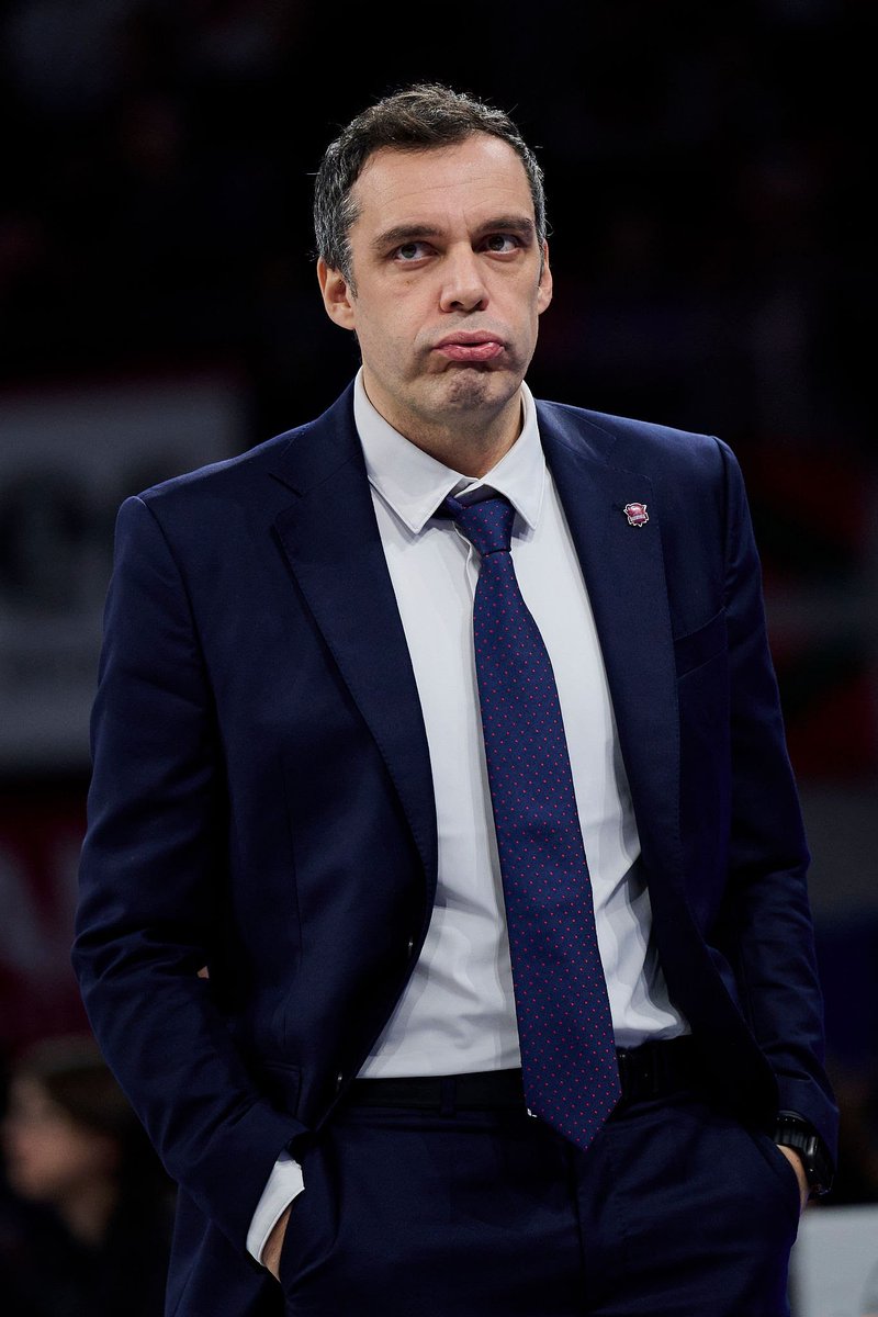 kolincovkinson's tweet photo. "Bonđorno, fegeti, eto vas na meti..."
#bczalgiris https://t.co/TKENhfyoiG