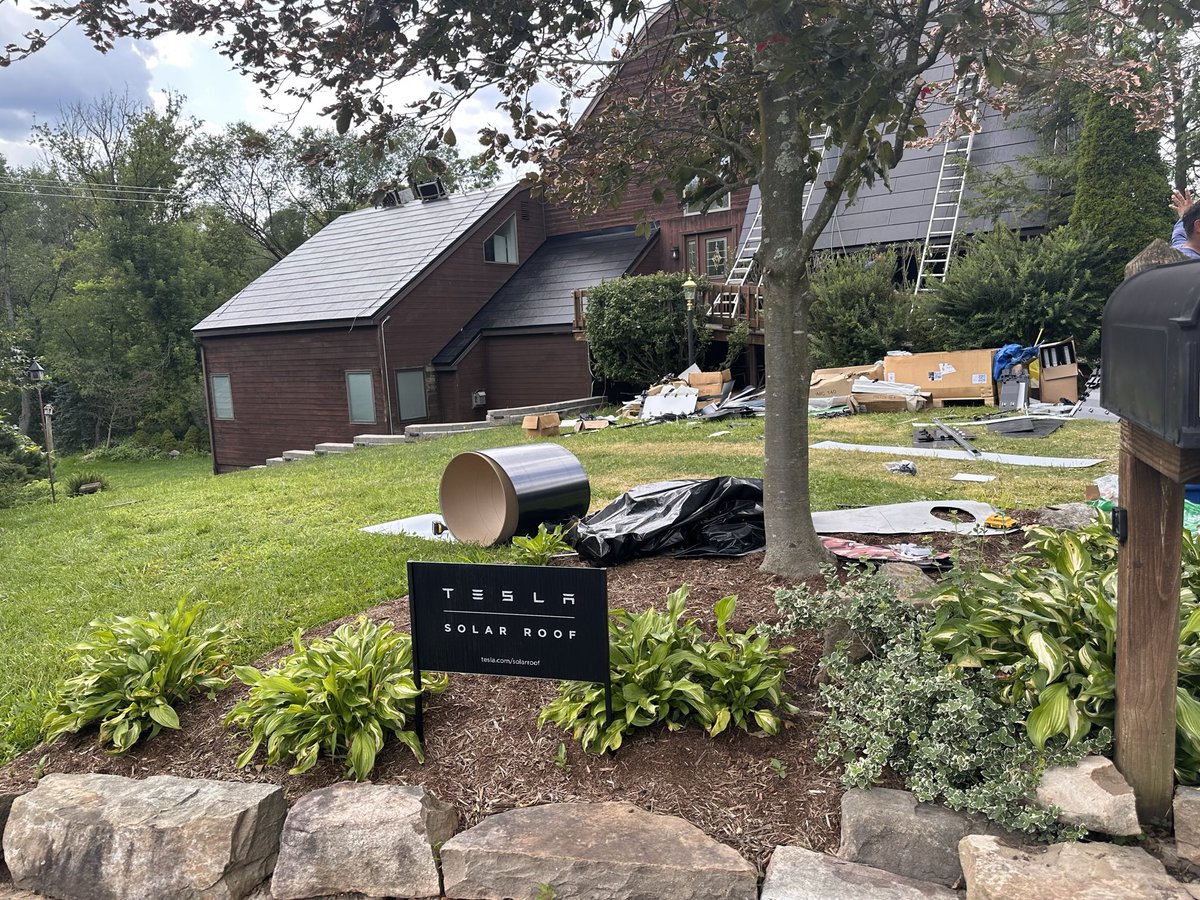 American Home Contractors did an excellent job on our Tesla Solar Roof tile installation! 21kWh system along with 3X Powerwalls and 2 smart SPAN electrical panels, new Velux sky windows once new roof was installed and all new 6” black gutters.

It’s been an amazing system thus