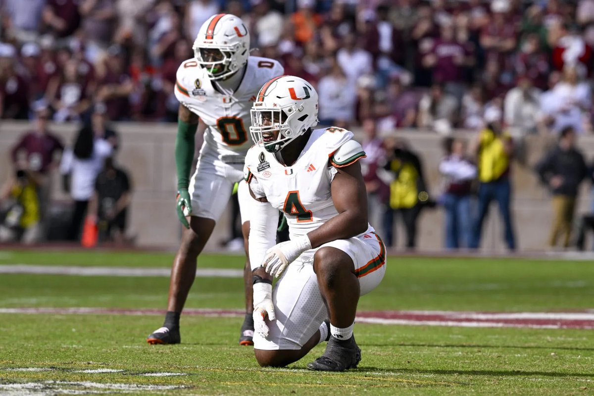 KMentality0's tweet photo. After A Great Conversation With Coach @lewis_damione I Am Blessed To Receive An Offer from The University Of Miami @JB3Bynum @DunnellonFTBL @CSAPrepStar @Showtime12u @coach_cristobal @trenchmenAC @ZBlostein247 https://t.co/oswJ5W1nFv
