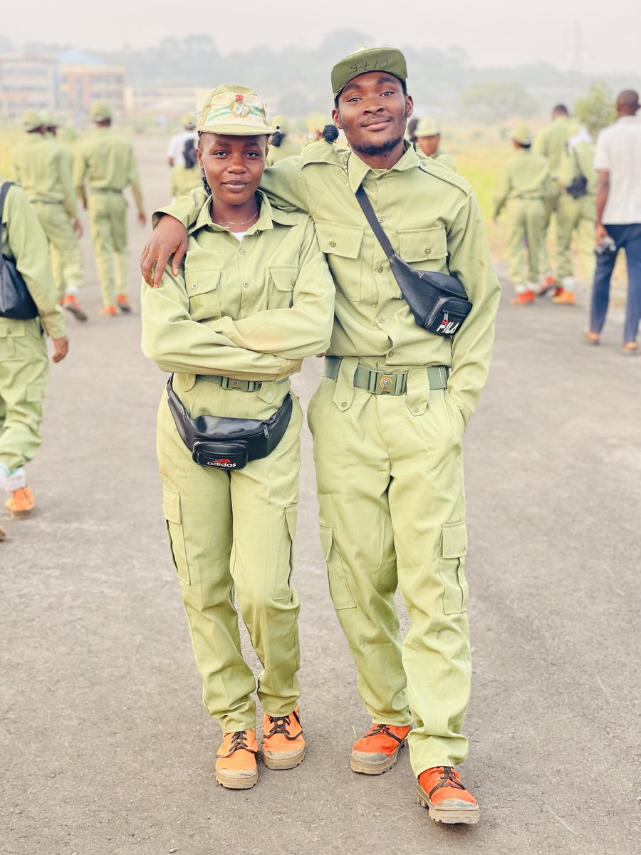 Bigbeeflex's tweet photo. Serving our fathers land @Enugu udi local government 😎✌️@nysc360 @officialnyscng https://t.co/4MNQG4jmQ6