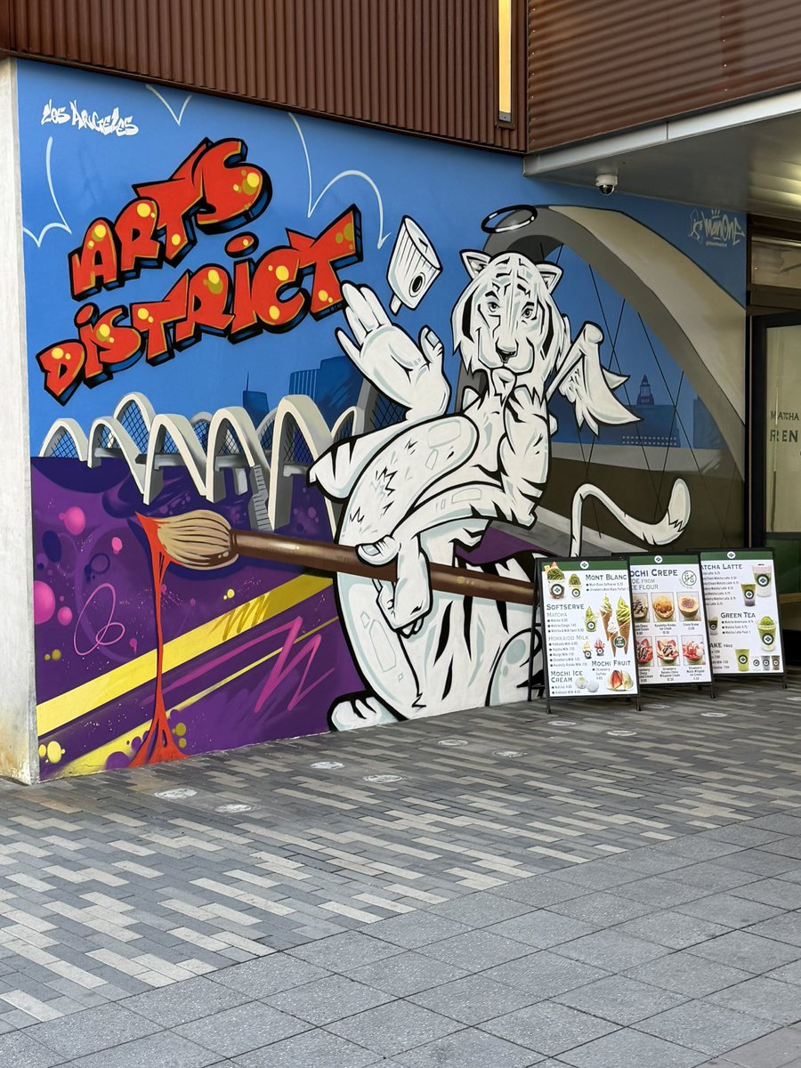 Every day I have to walk past the worst mural ever painted