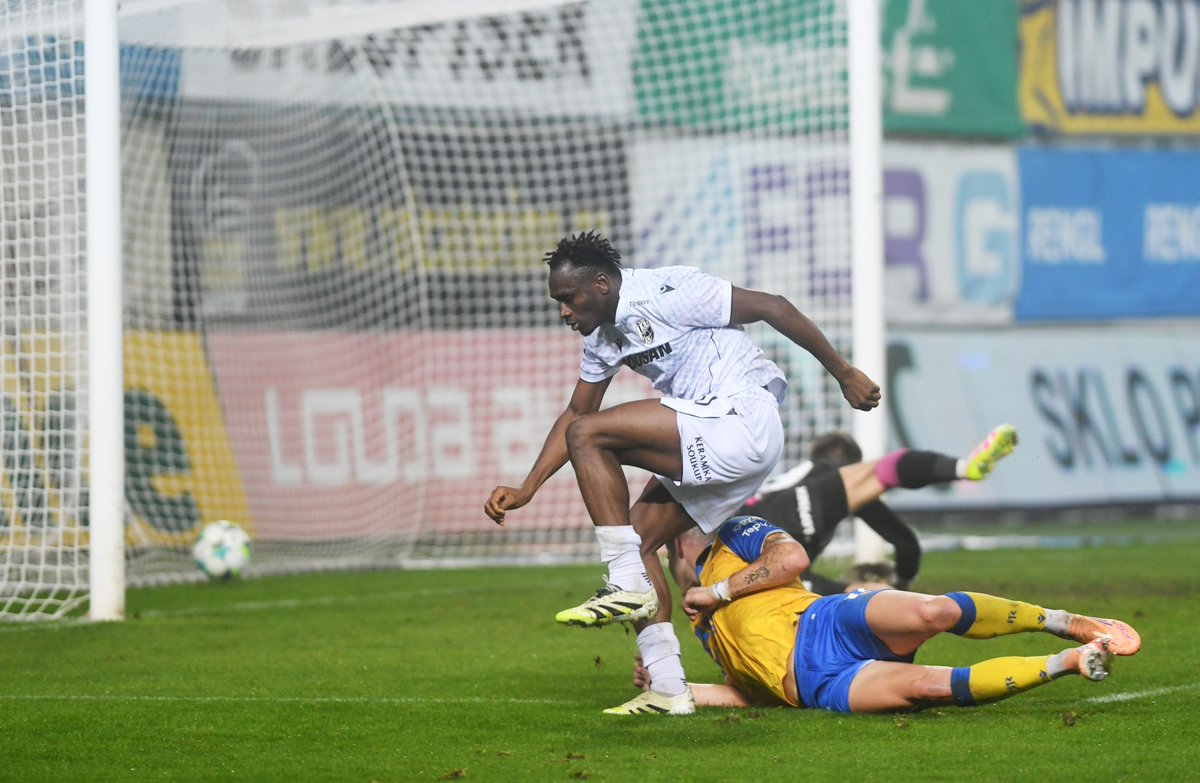 Sobota 31. ledna?
7:10 - <a href="/AustralianOpen/">#AusOpen</a> - <a href="/JaroslavPlasil/">Jaroslav Plasil</a>  živě
7:50 - Jak bylo na Desítce Pavla Horvátha v ČB
9:10 - <a href="/10Horvi/">Pavel Horváth</a> o startu ligového jara
9:20 - Hokejistky odletěly na OH
13:10 - Daniela Pejšová
15:00 a dál - fotbalová liga
17:05 - Dokument OH rok s Ondřejem Beránkem