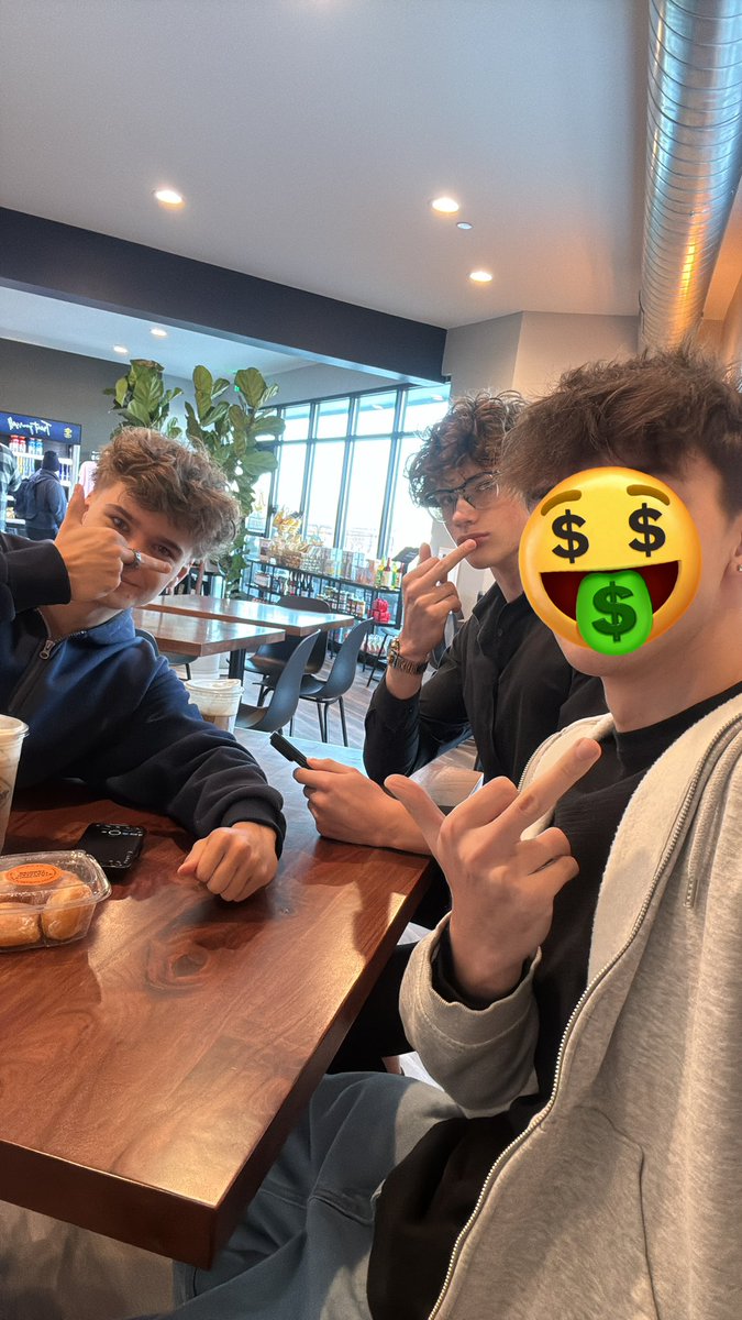 CashMasterCaleb tweet media