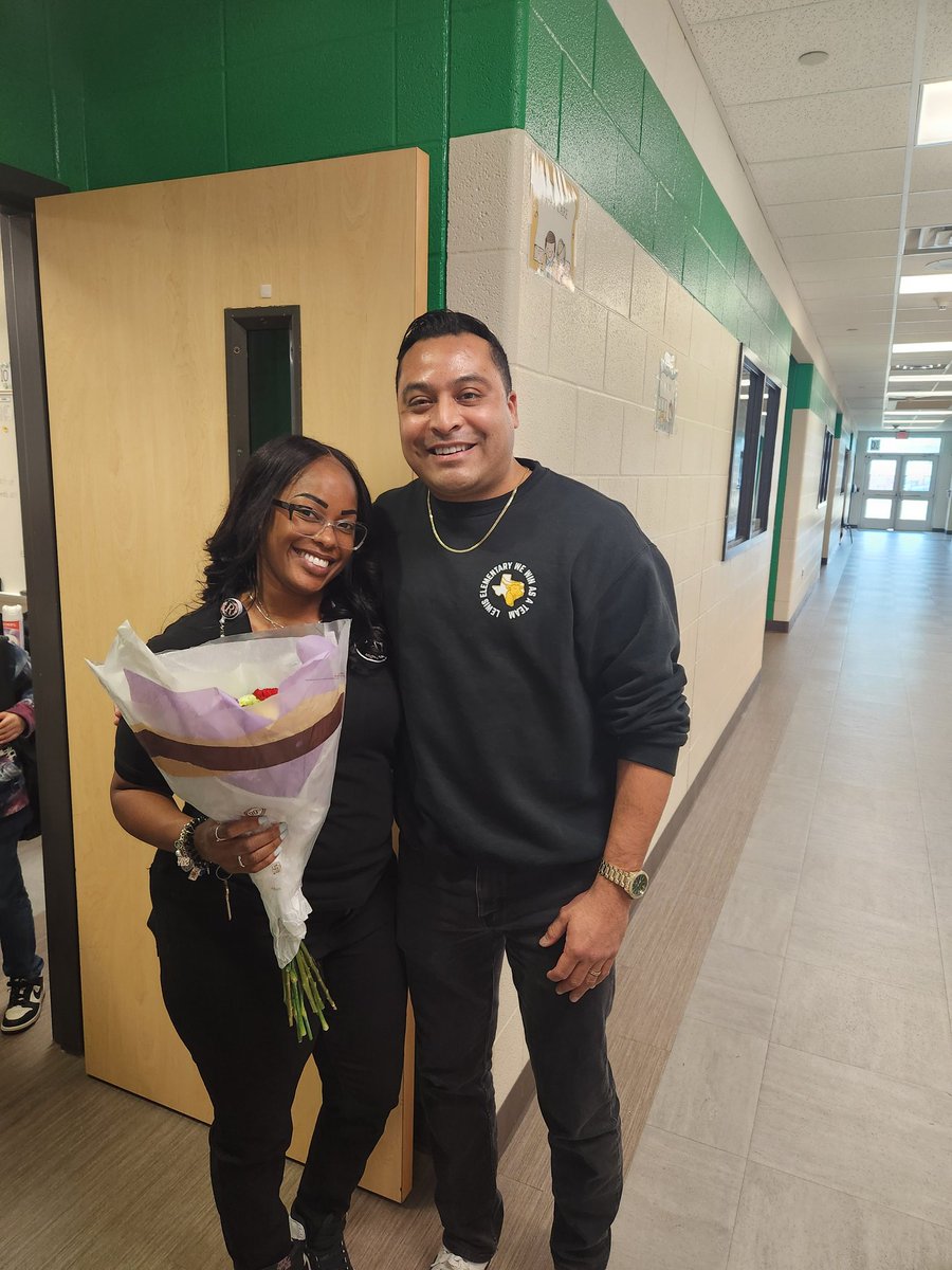 Lewis Elementary tweet media