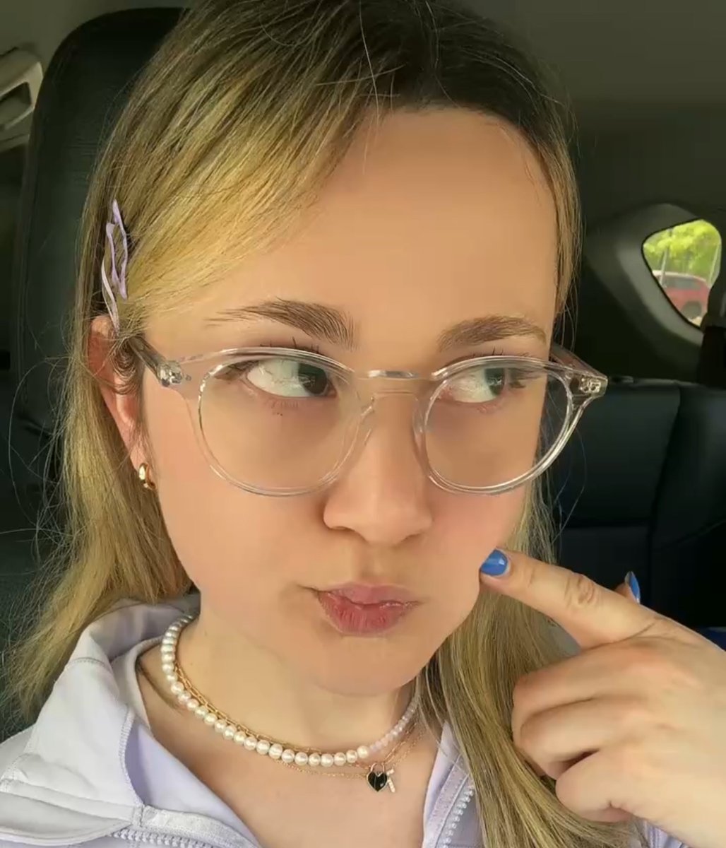 I need a boyfriend who doesn't mind that I was once born a male 🏳️‍⚧️💗