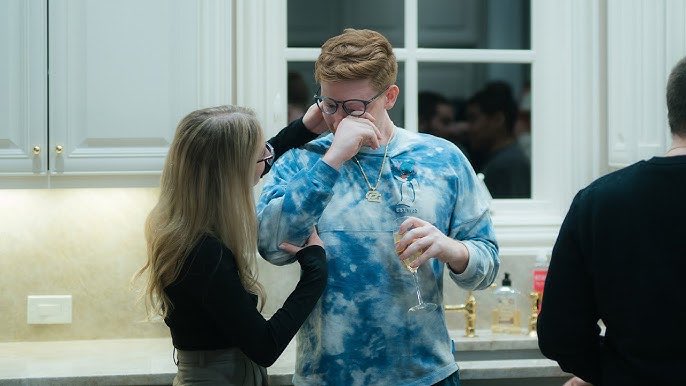 TST fell so Hitch youtube could rise up. poetic 💚💚