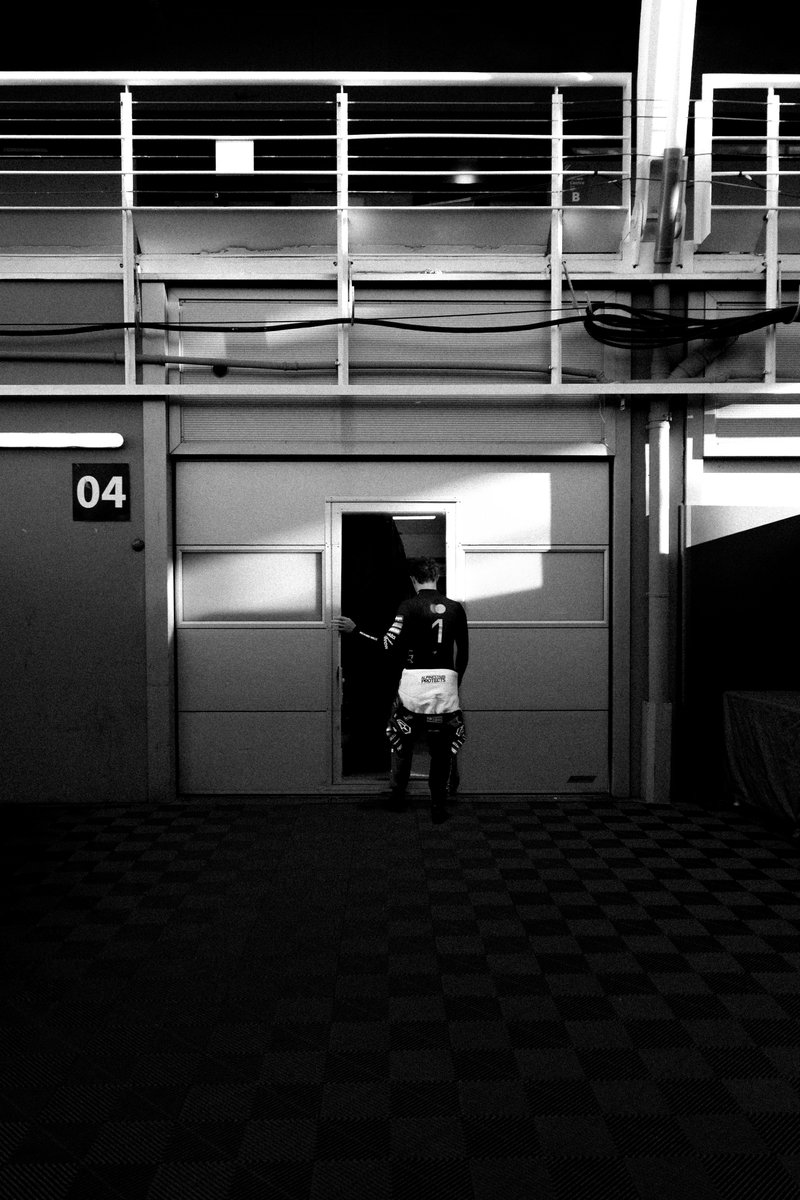 McLarenF1's tweet image. Shakedown ✅

Next up, Bahrain 🇧🇭

#McLarenF1 | #F1 🧡