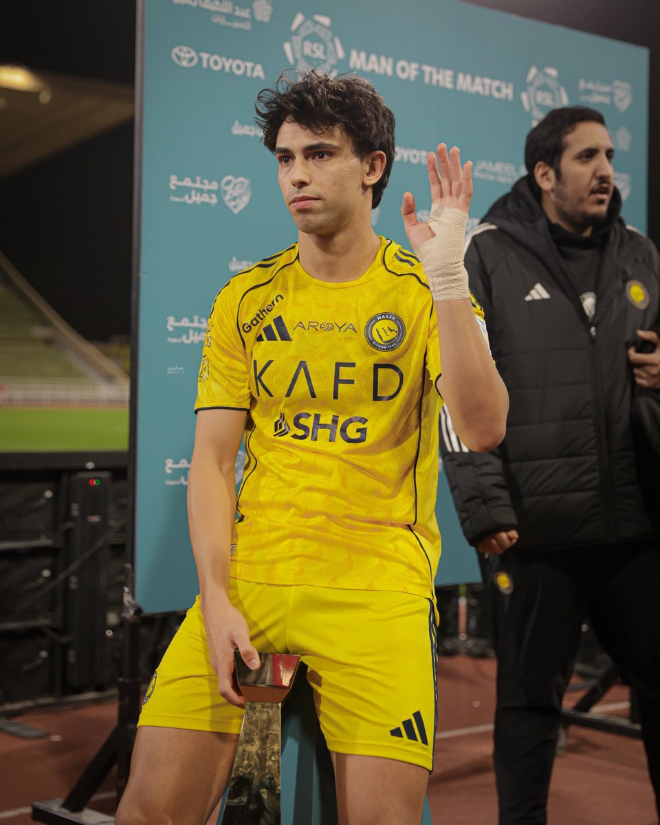 11l_p's tweet image. جــ وااااووو 💛🪄