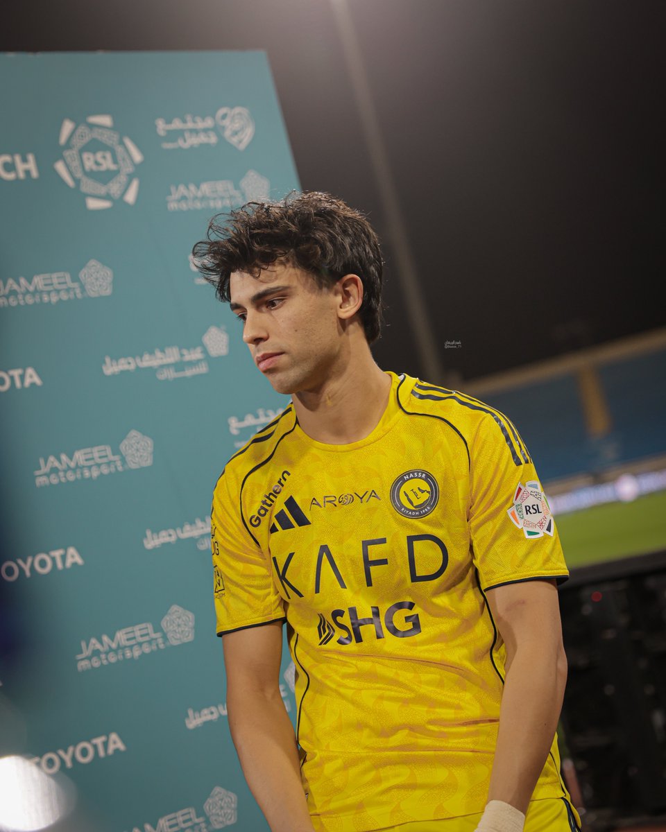 11l_p's tweet image. جــ وااااووو 💛🪄