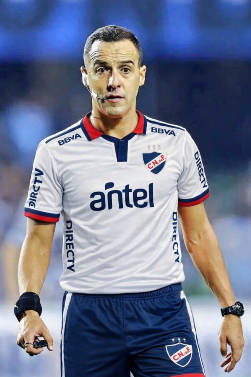 Siguen cuidados,nada a cambiado,todo sigue igual
Bolsojich será el arbitro de la Final de la Supercopa 2026