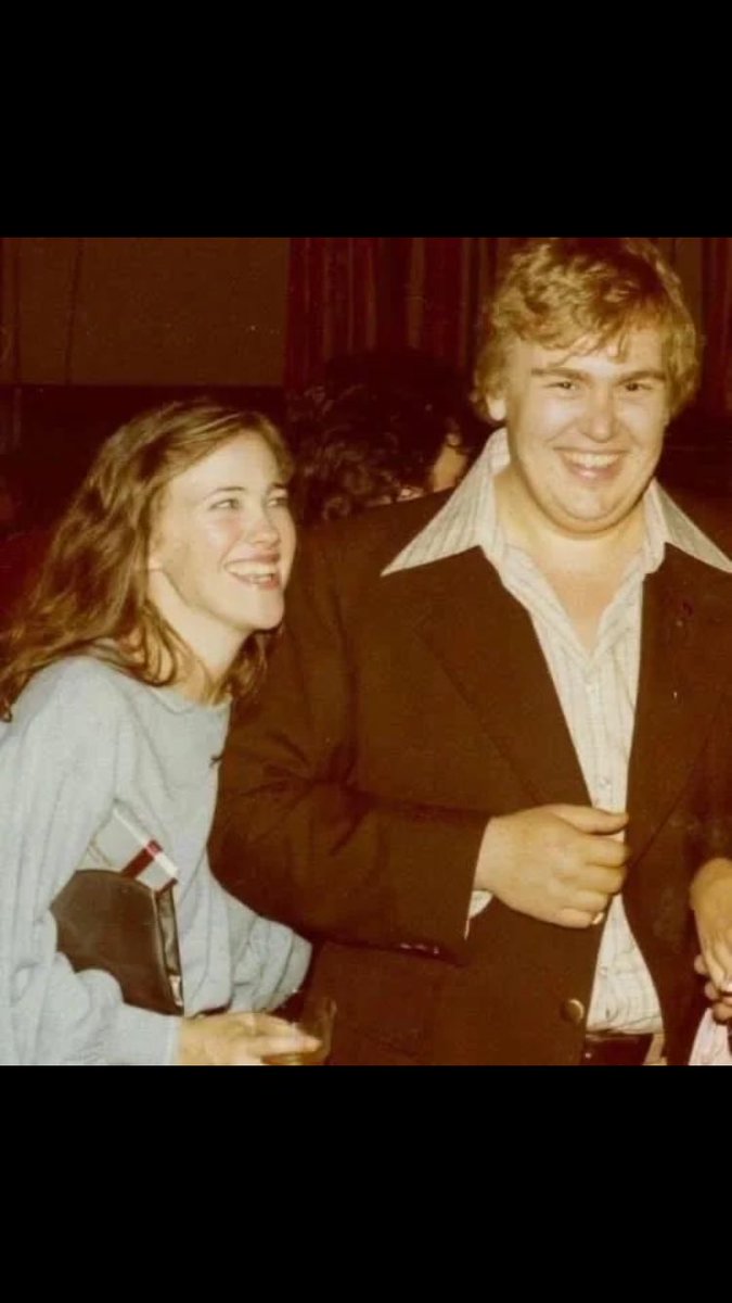 Rest easy sweet beautiful woman 🌹✨ thank you for the years of entertainment 
You are a light that will forever burn bright in our hearts