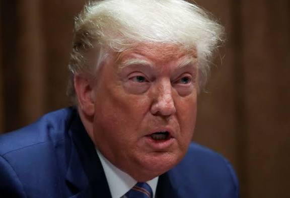 vinicios_betiol's tweet image. URGENTE: novos arquivos do caso Epstein revelam que Donald Trump FORÇOU SEXO ORAL EM UMA CRIANÇA. Esse sujeito é a referência da direita brasileira.