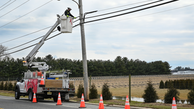Nearly 350 homes &amp; businesses across Hopewell &amp; Maurice River in Cumberland County, NJ, now have access to Xfinity &amp; Comcast Business services thanks to a first-of-its kind partnership - a project that is now complete! Read more: #IWorkForComcast comca.st/4qXRAK0