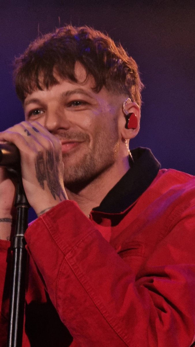 ARE YOU KIDDING ME RIGHT NOW????