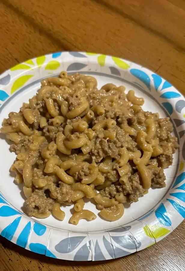 Matt_Pinner's tweet image. You just worked a 14 hour shift and you come home to this meal

What do you do?