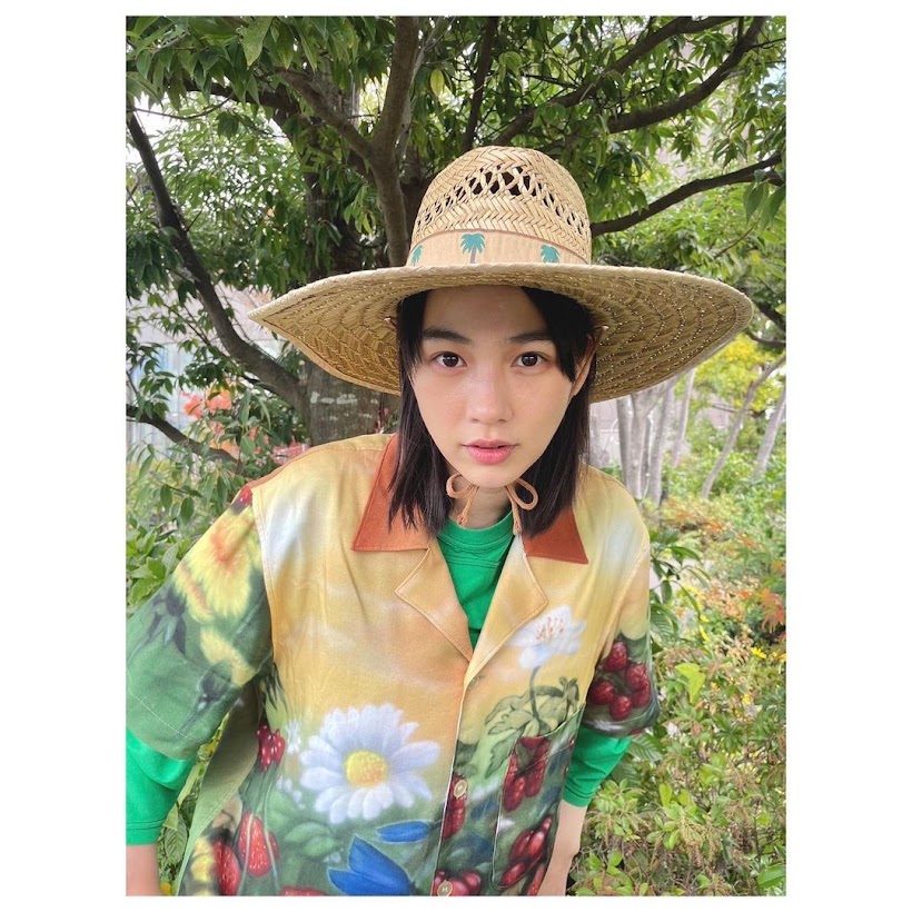 おはようございます。
1月31日(土)
赤口　旧暦12月13日　月齢12.3

夜が明けてきました。
気温は-2℃。
午後から晴れ予報。
少しでも暖かくなって欲しい。
愛犬が起きてきました。
1月もお終い。
良き一日を。
今日も宜しく。🙂🐕