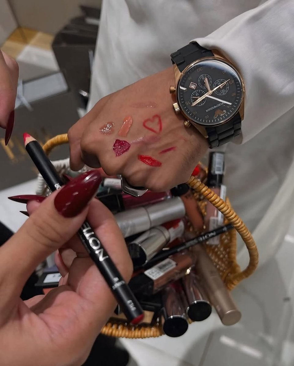 بحر 🌊 (@butterflless) on Twitter photo 